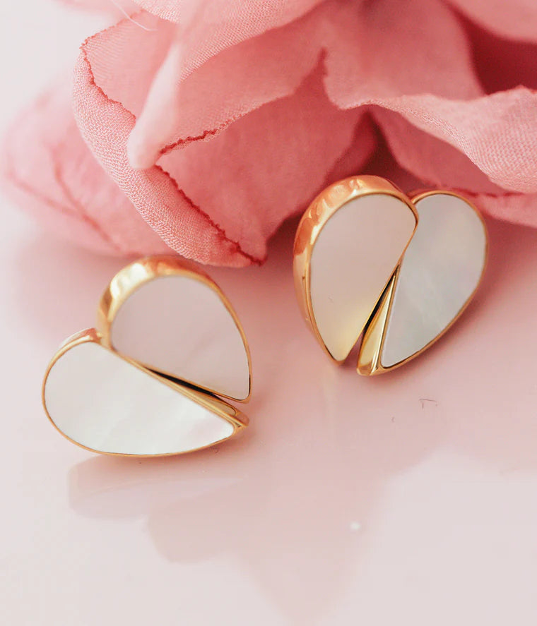 Boucles d’oreilles Basilio ZAG en acier inoxydable doré avec nacre blanche en forme de cœur