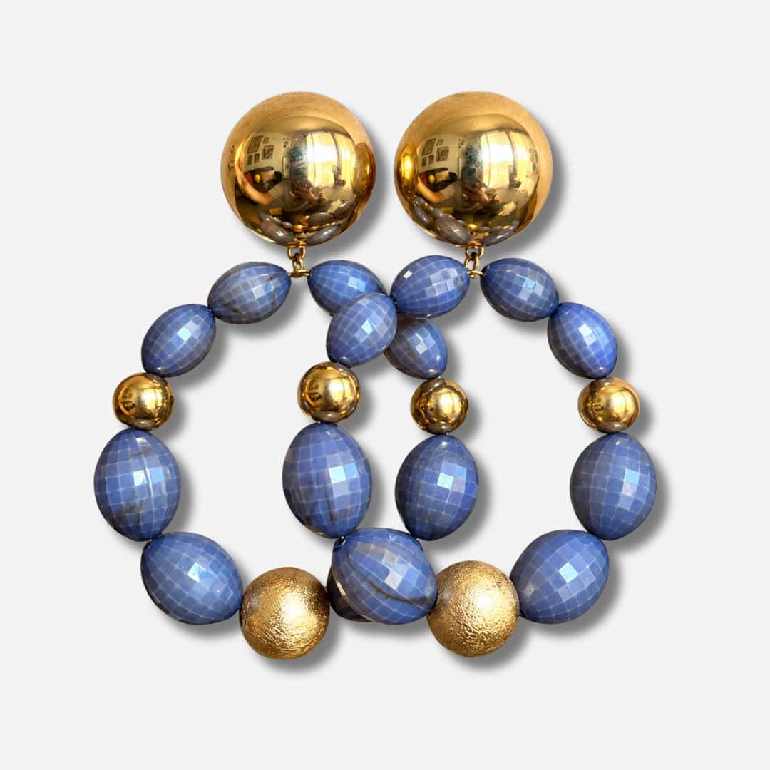 Boucles d’oreilles Bastille bleu gris et doré Francine Bramli Paris
