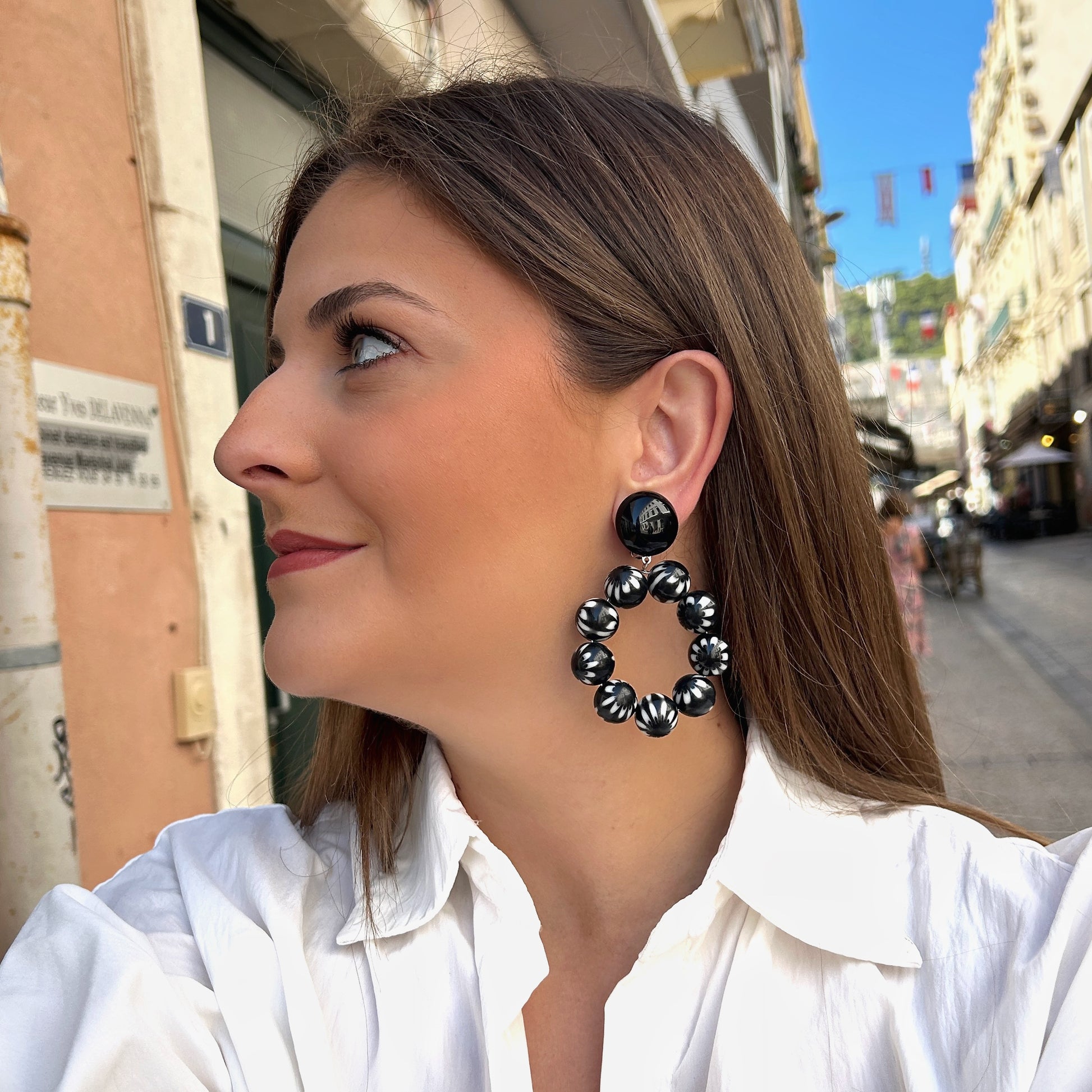 Boucles d’oreilles Bastille Noir et Blanc Francine Bramli Paris
