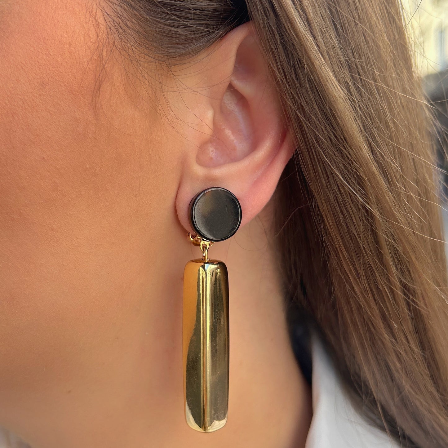 Boucles d’oreilles Bâton Gold Francine Bramli Paris
