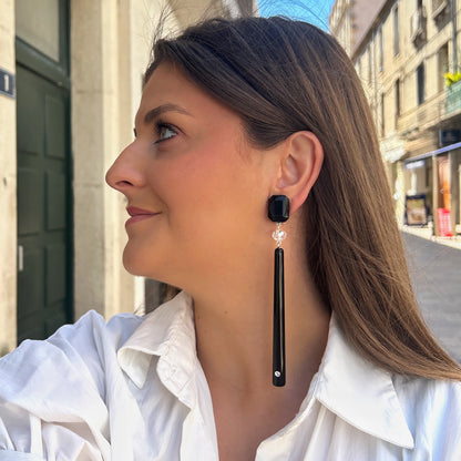 Boucles longues noires élégantes design Francine Bramli Paris