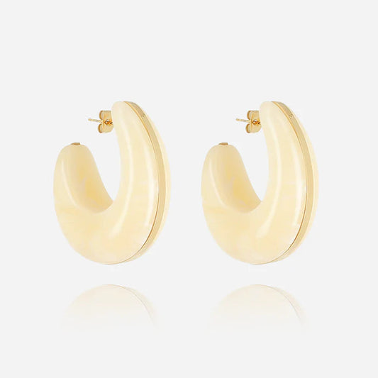 Boucles d’oreilles Chamarel Crème ZAG en acier doré et résine ivoire