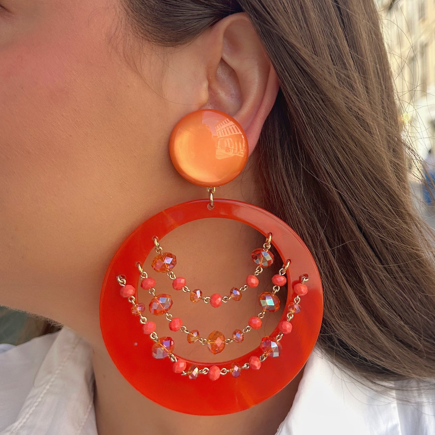 Boucles Chloé orange Francine Bramli Paris boucles pendantes perles