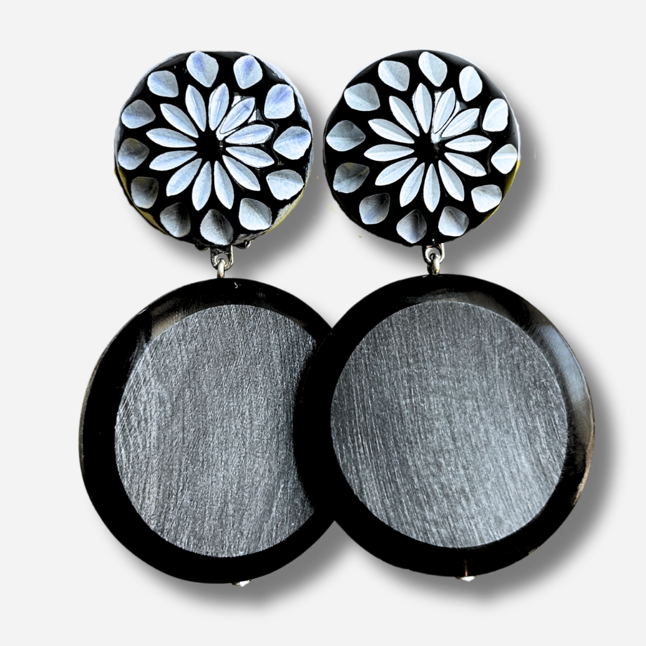 Boucles d’oreilles Corne XS noir et argent Francine Bramli Paris
