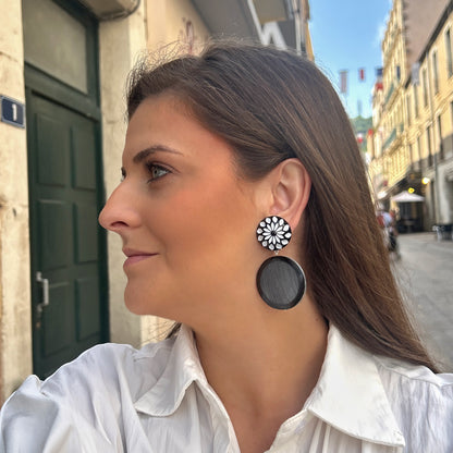 Boucles d’oreilles Corne XS noir et argent Francine Bramli Paris
