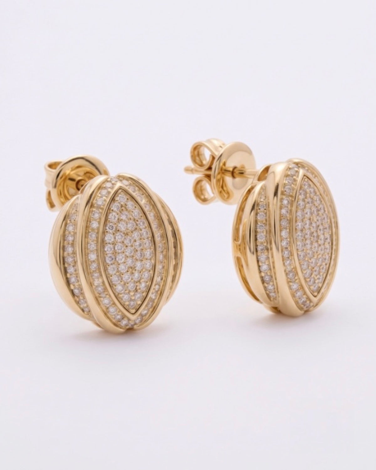 Boucles d’oreilles Crown Sigal dorées avec cristaux blancs – Divinity Sète