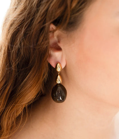 Boucles d’oreilles Lyah ZAG en résine marron marbrée et acier inoxydable doré