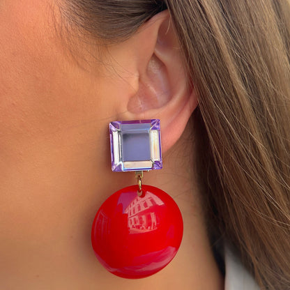 Boucles d’oreilles Maila rouge et violet Francine Bramli Paris
