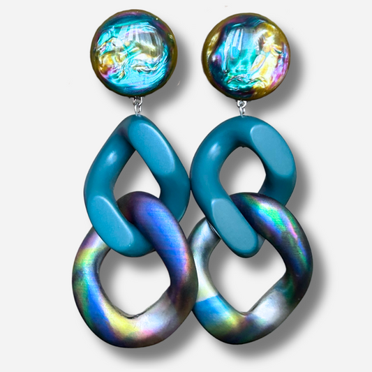 Boucles d’oreilles Maillons Arc-en-ciel Bleu irisé Francine Bramli Paris
