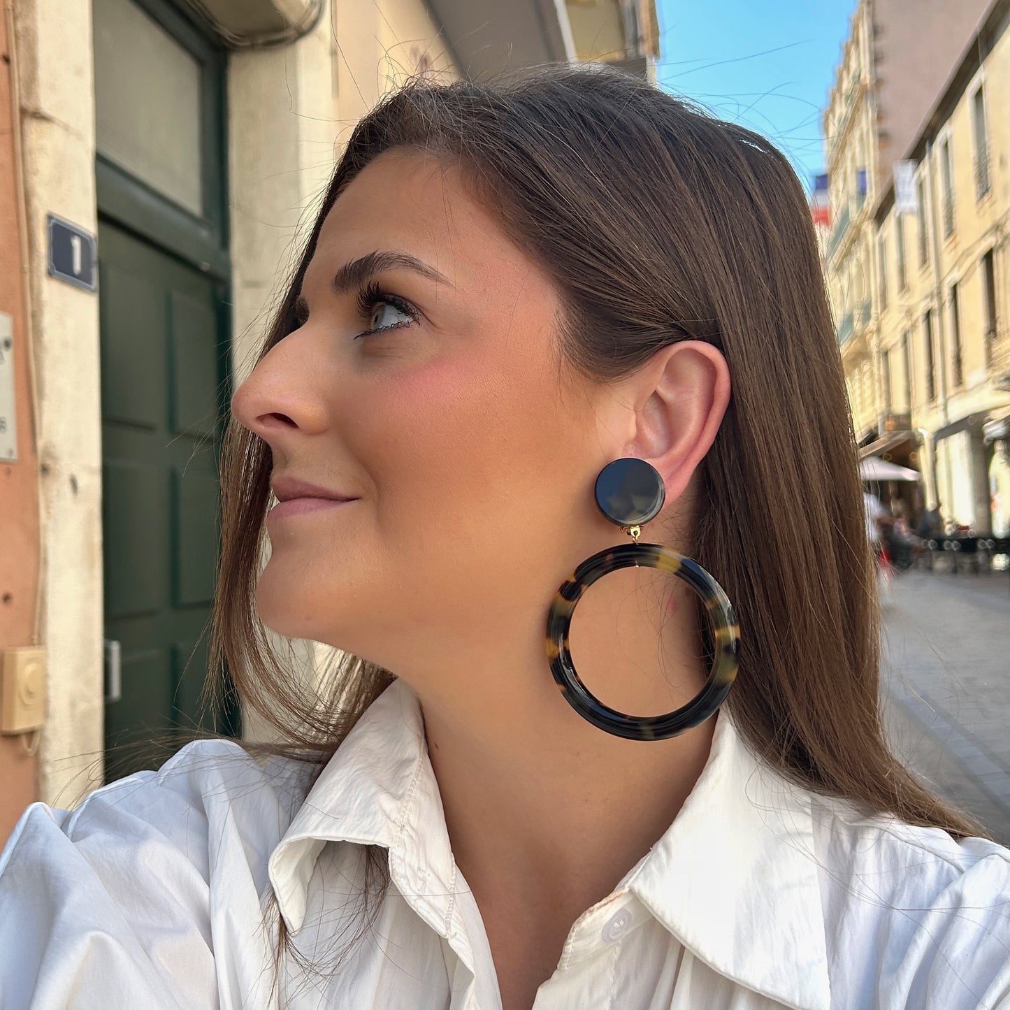 Boucles d’oreilles Marge Écaille de Tokyo Francine Bramli Paris
