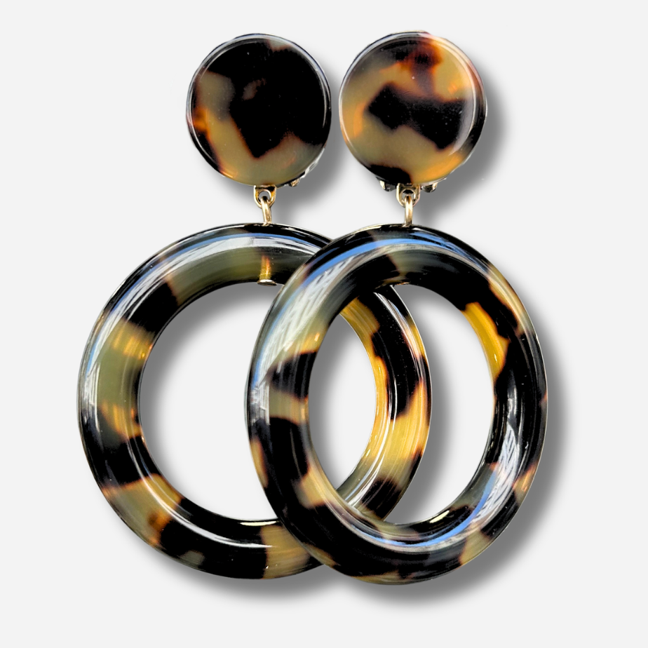 Boucles d’oreilles Mila Écaille de Tokyo Francine Bramli Paris

