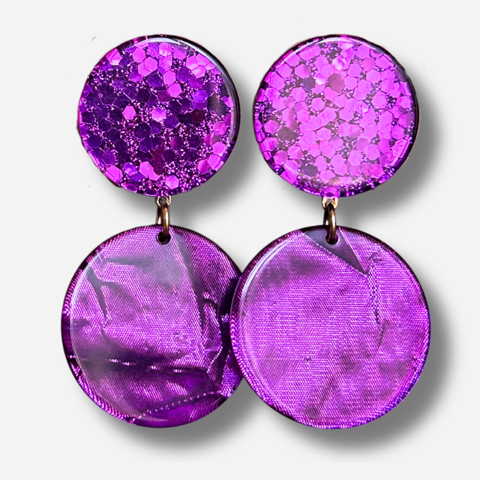 Boucles d’oreilles Mila Glitter Violet à paillettes Francine Bramli Paris
