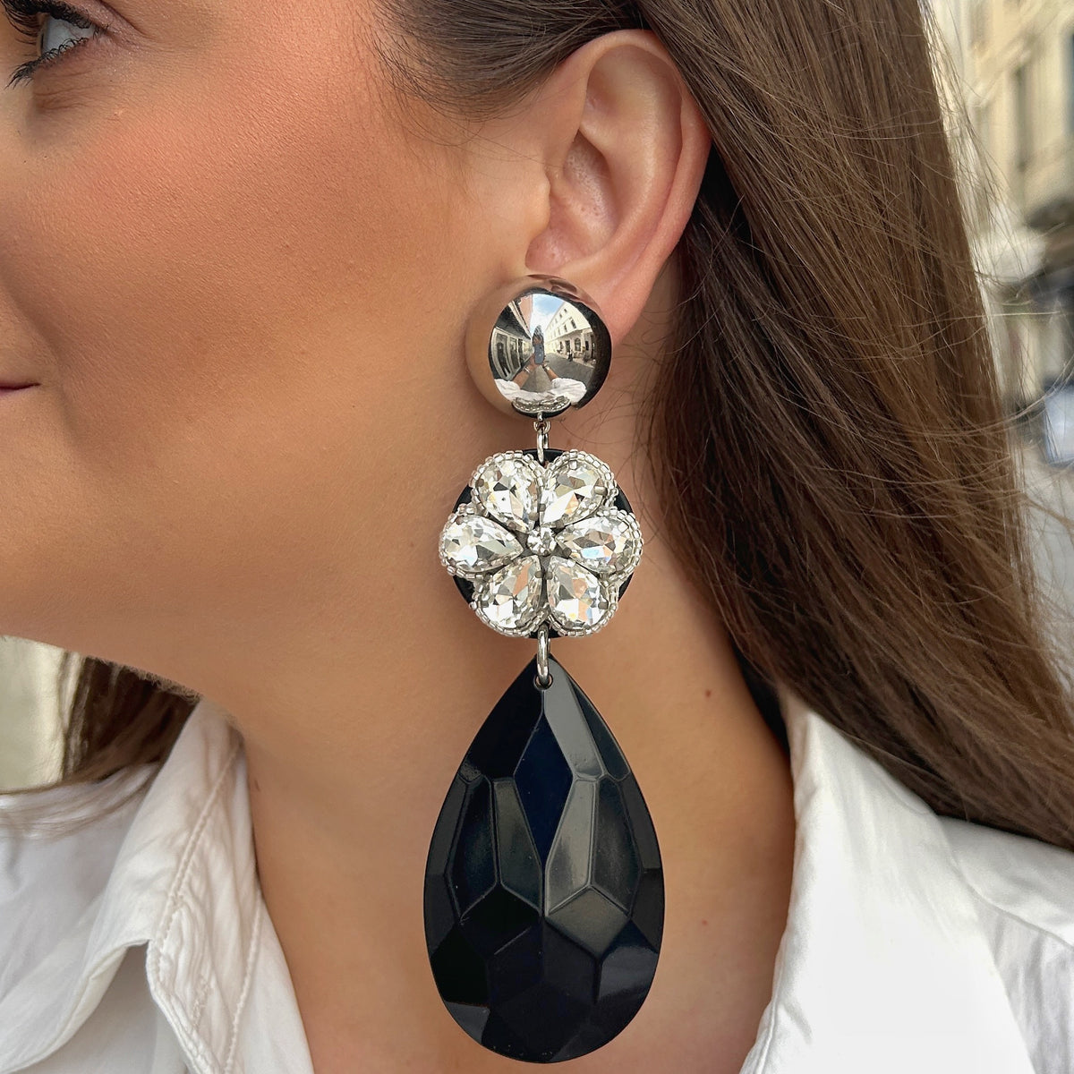 Boucles d’oreilles Phénix Fleur Silver noires et cristaux Francine Bramli Paris

