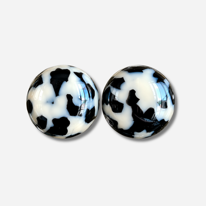 Boucles d’oreilles Rainball écaille noir et blanc Francine Bramli Paris
