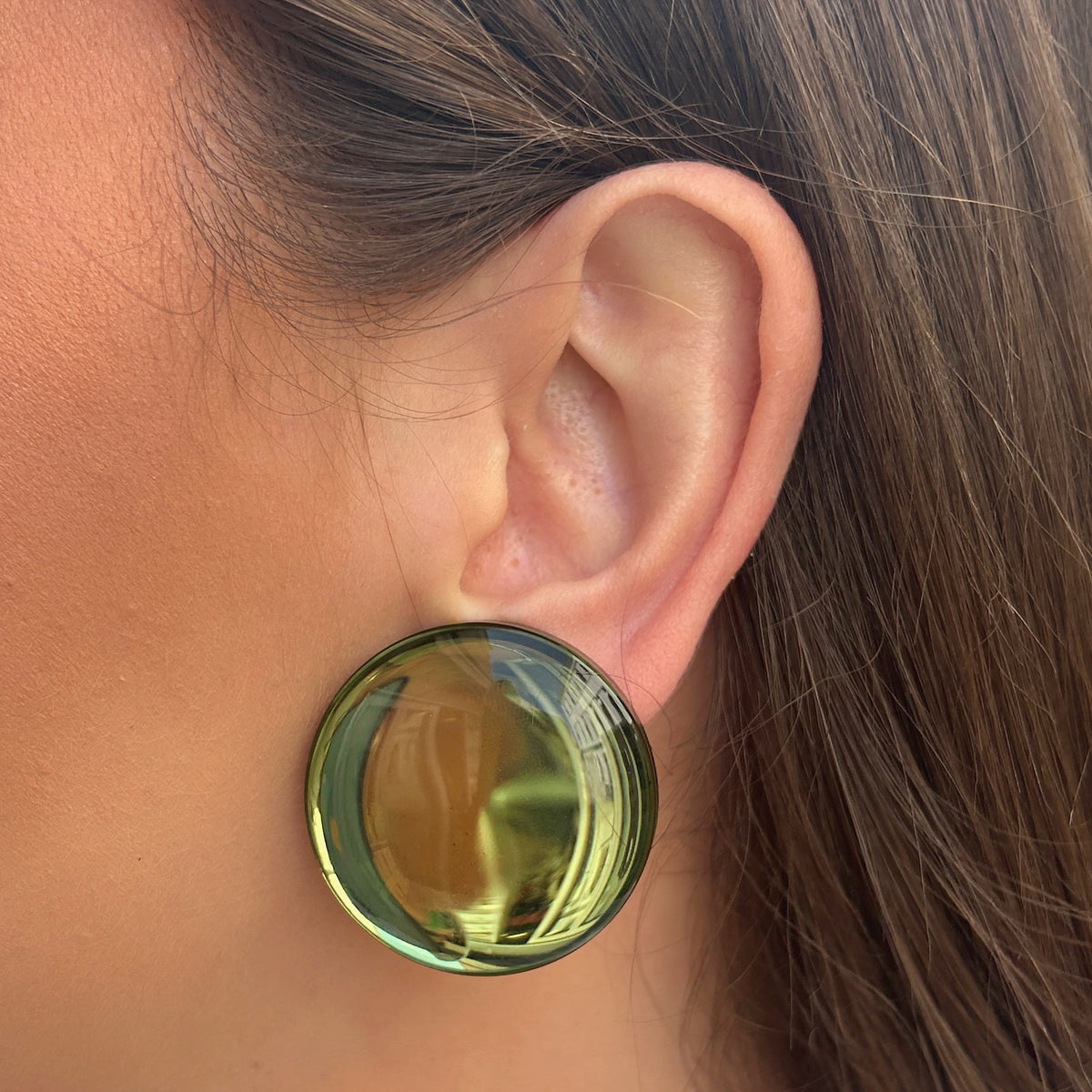 Boucles d’oreilles Rainball Miroir kaki Francine Bramli Paris
