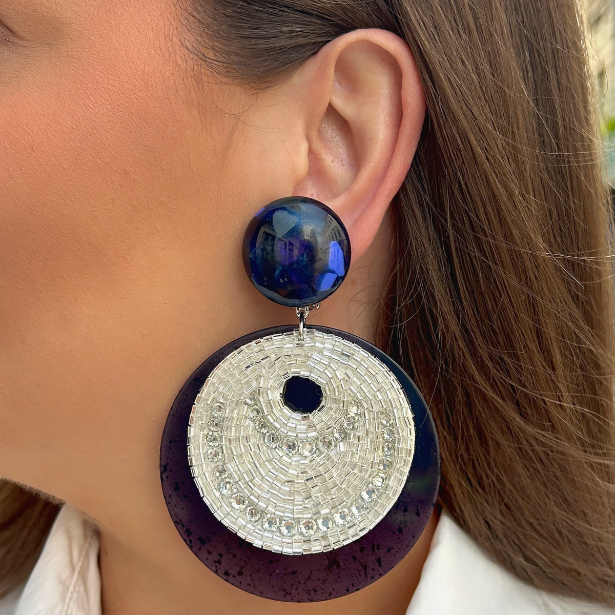 Boucles d’oreilles Rainbow Strass bleu silver Francine Bramli Paris
