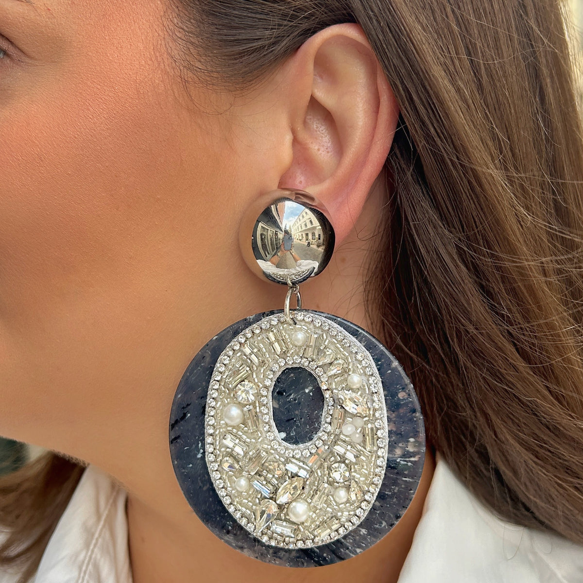 Boucles d’oreilles Rainbow Strass gris silver Francine Bramli Paris
