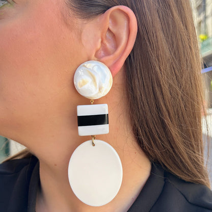 Boucles noir et blanc Francine Bramli Paris boucles graphiques élégantes