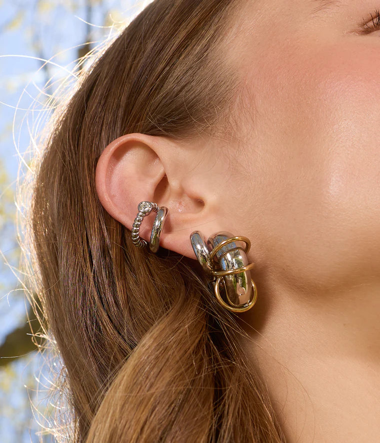 Boucles d’oreilles Sharma ZAG en acier inoxydable bicolore argenté et doré avec anneaux entrelacés