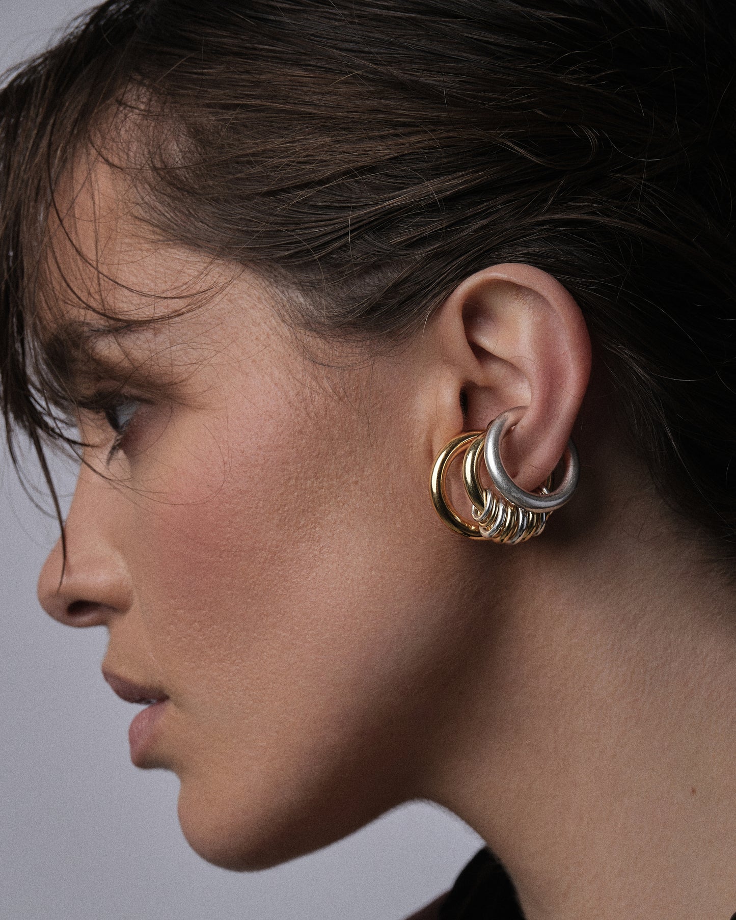 Bijou femme Sigal Earcuff Eyelets look moderne