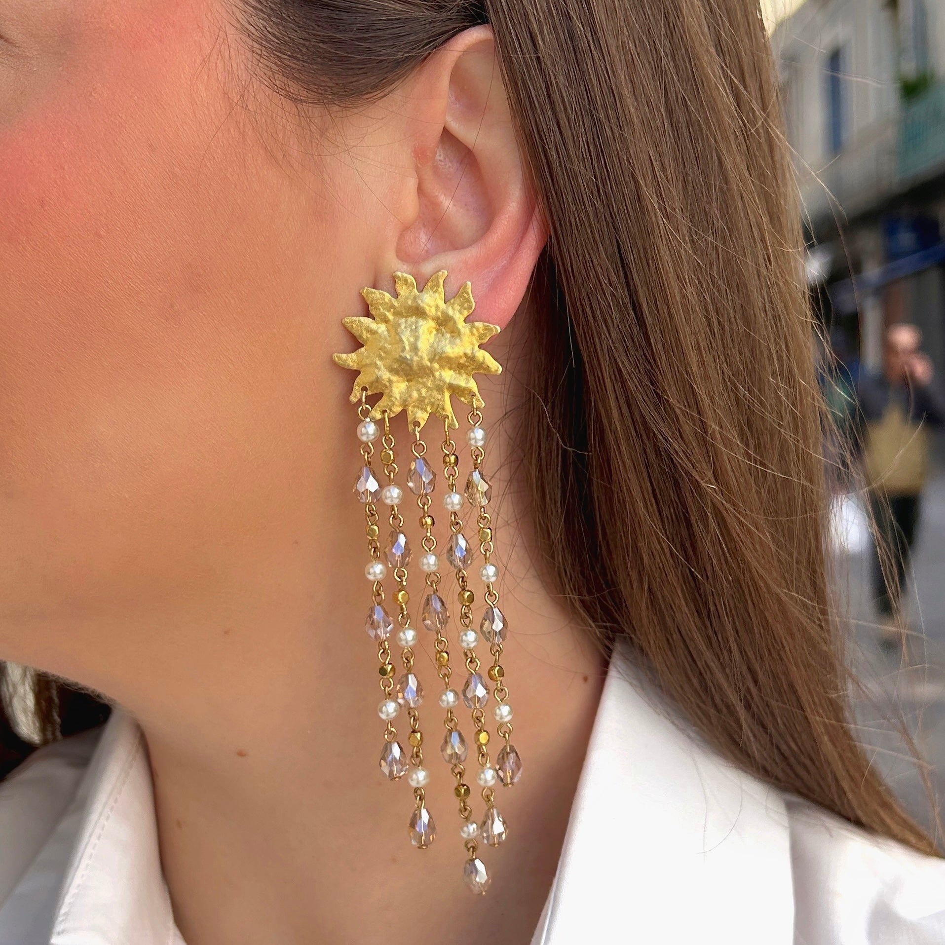 Boucles soleil doré XL pampilles longues élégantes Francine Bramli
