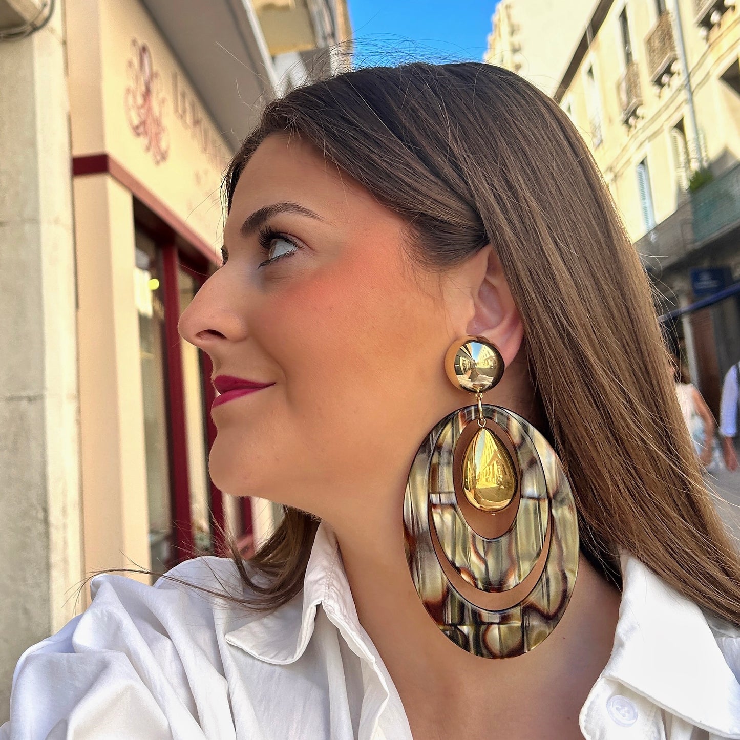 Boucles d'oreilles Tera XL Onyx Francine Bramli Paris ovales kaki brun et doré
