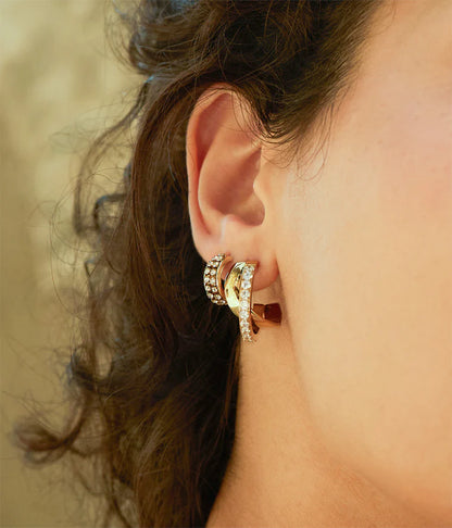 Boucles d’oreilles Téva ZAG en acier inoxydable doré avec zirconiums