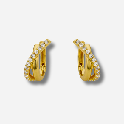 Boucles d’oreilles Ripples Gold MYA BAY dorées entrelacées avec cristaux blancs
