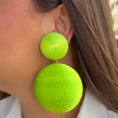 Boucles Satin Vert Fluo Francine Bramli Paris