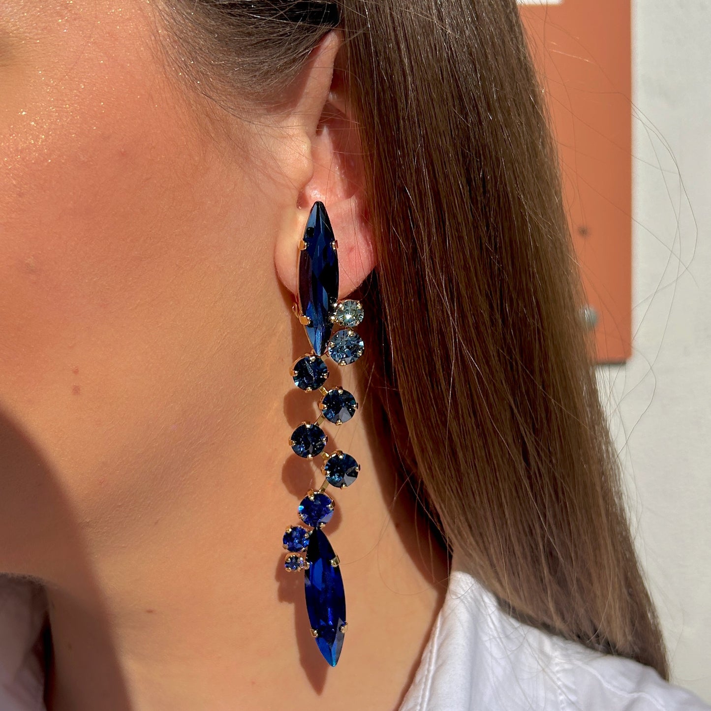 Boucles d’oreilles Versus Azur Crézus cristaux bleus doré