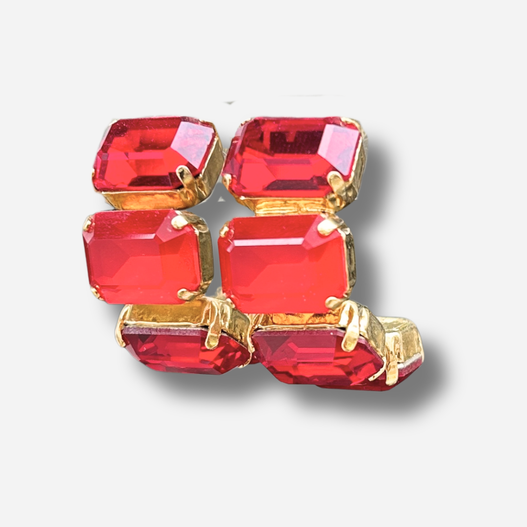 Boucles Wila Cerise portées Divinity Sète