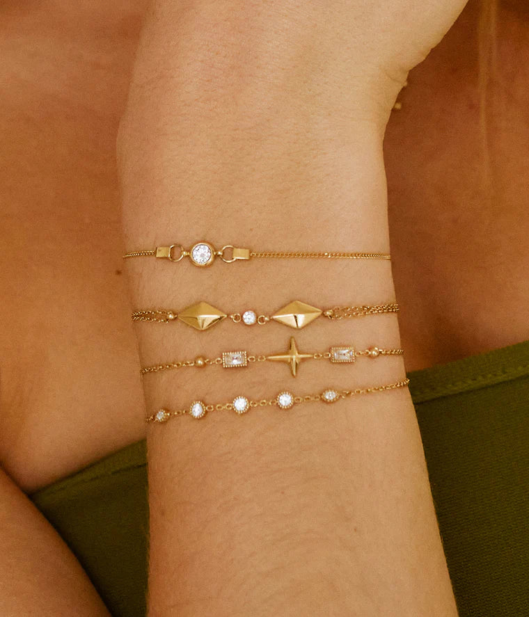 Bracelet Bancali ZAG en acier inoxydable doré avec zircon rond serti
