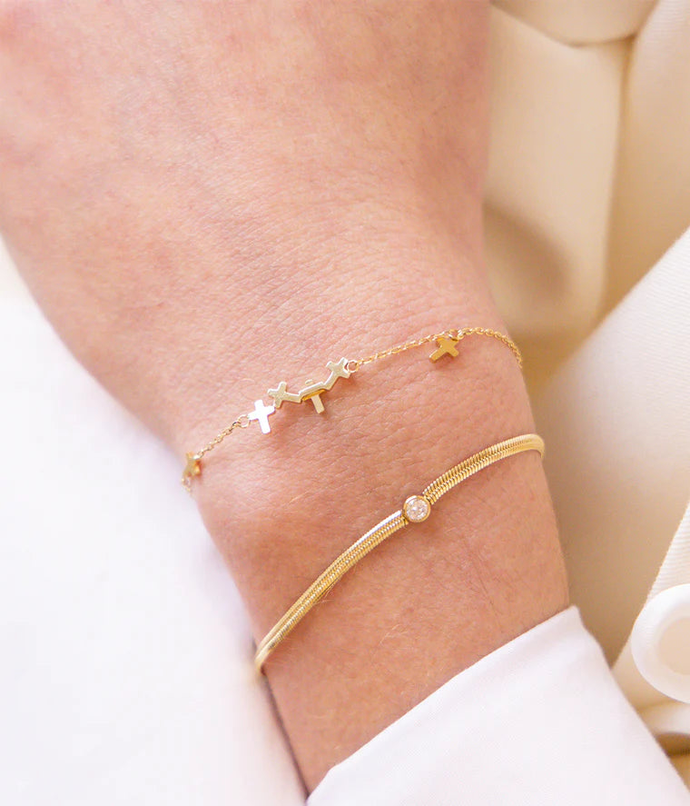 Bracelet Beata ZAG en acier inoxydable doré avec petites croix