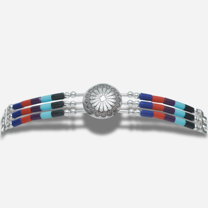 Bracelet Concho Trois Rangs Multipierres B336 Harpo avec concho florale en argent massif et perles Heishi multicolores fabriqué à la main aux États-Unis.