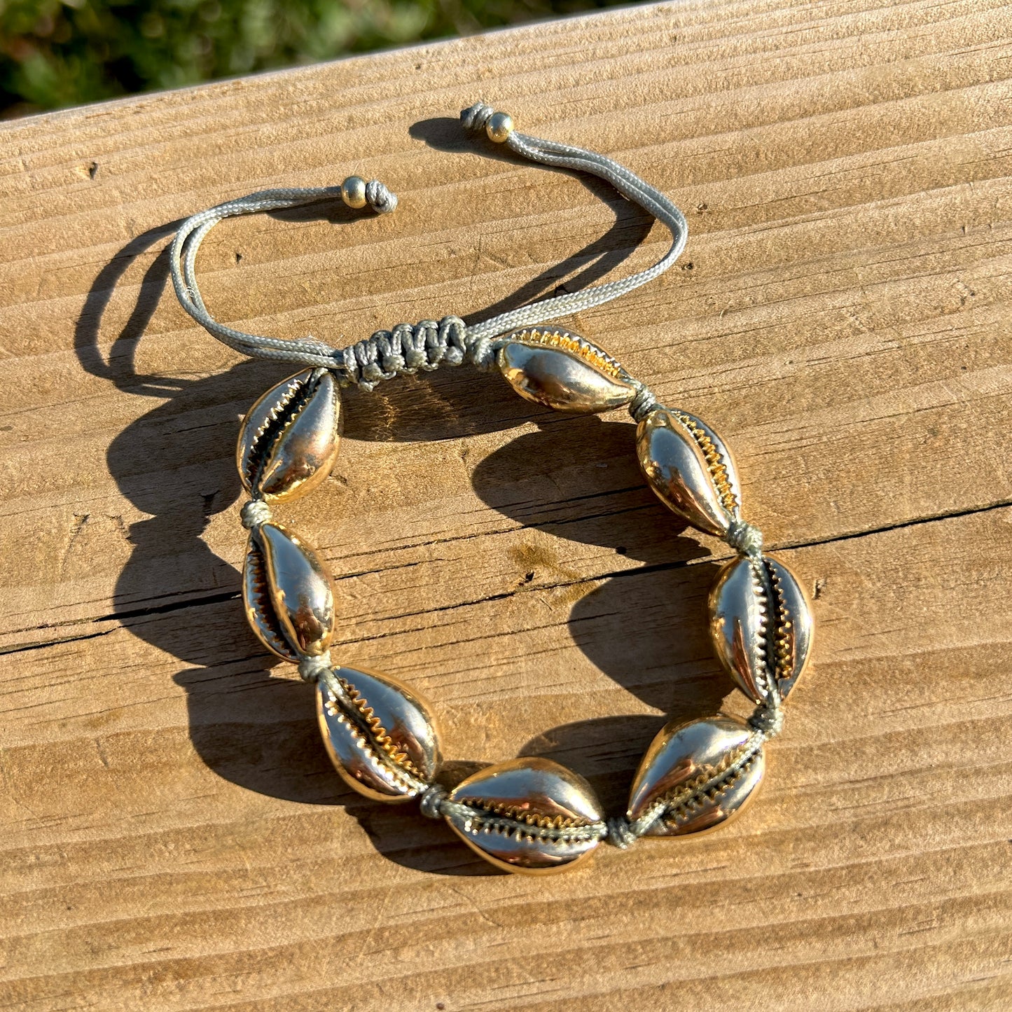 BRACELET - COQUILLAGE DORÉ