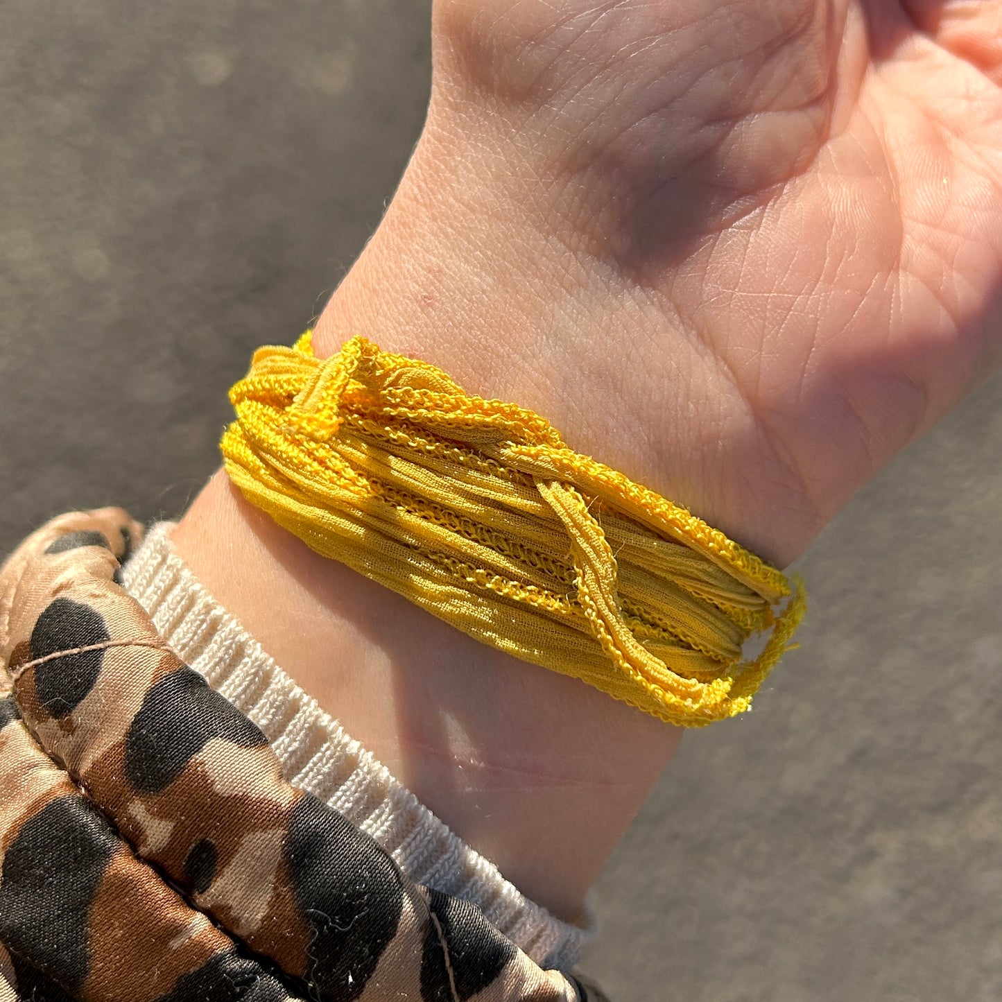 BRACELET - CORDON JAUNE