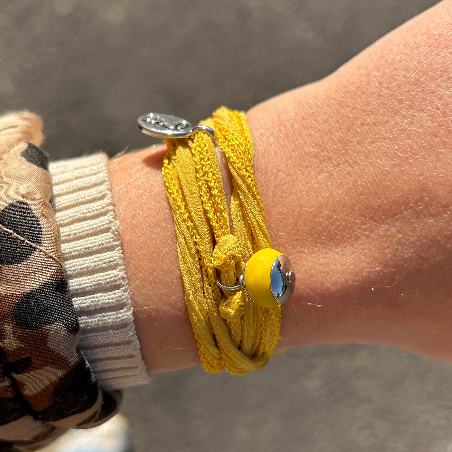 BRACELET - CORDON JAUNE