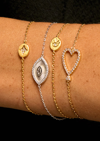 Bracelet Eye Lover Mya Bay en accumulation avec autres bracelets