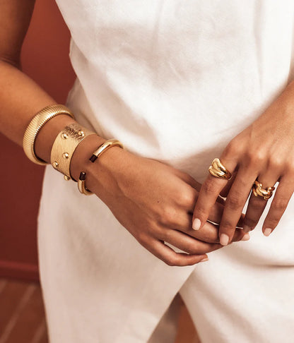 Bracelet jonc Diane ZAG acier inoxydable doré large tube strié bracelet femme Divinity Sète