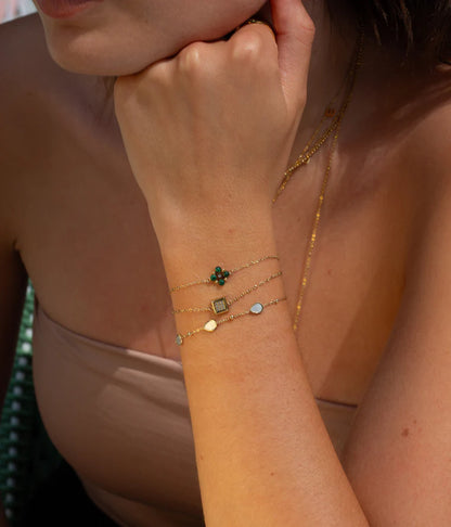 Bracelet Mint ZAG en acier doré avec fleur en malachite naturelle