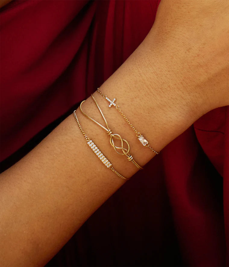 Bracelet Niamh ZAG acier inoxydable doré symbole infini femme Divinity Sète