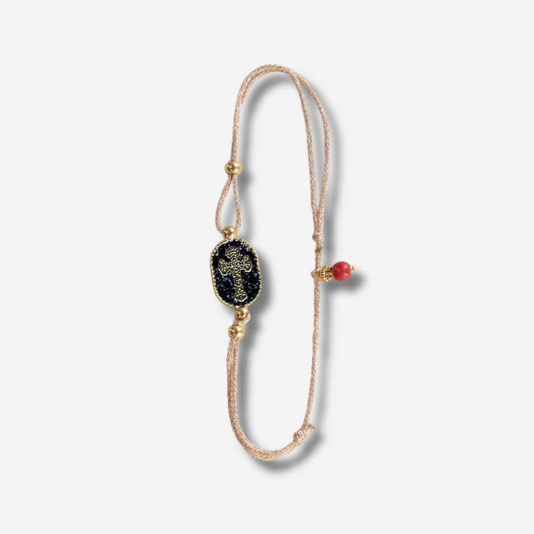 Bracelet Nonza Croix Noir Amadrina Corse avec croix dorée, paillettes noires et perle de corail
