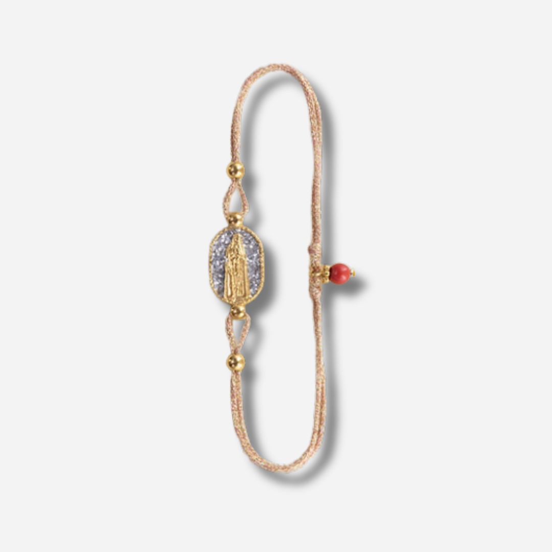Bracelet Nonza Madone Argent Amadrina sur cordon réglable avec Madone dorée, pavage de paillettes argentées et perle de corail naturelle