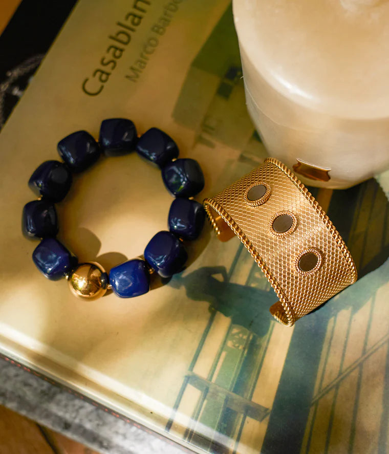 Bracelet Œdipe ZAG en grosses perles de résine colorée avec perle dorée