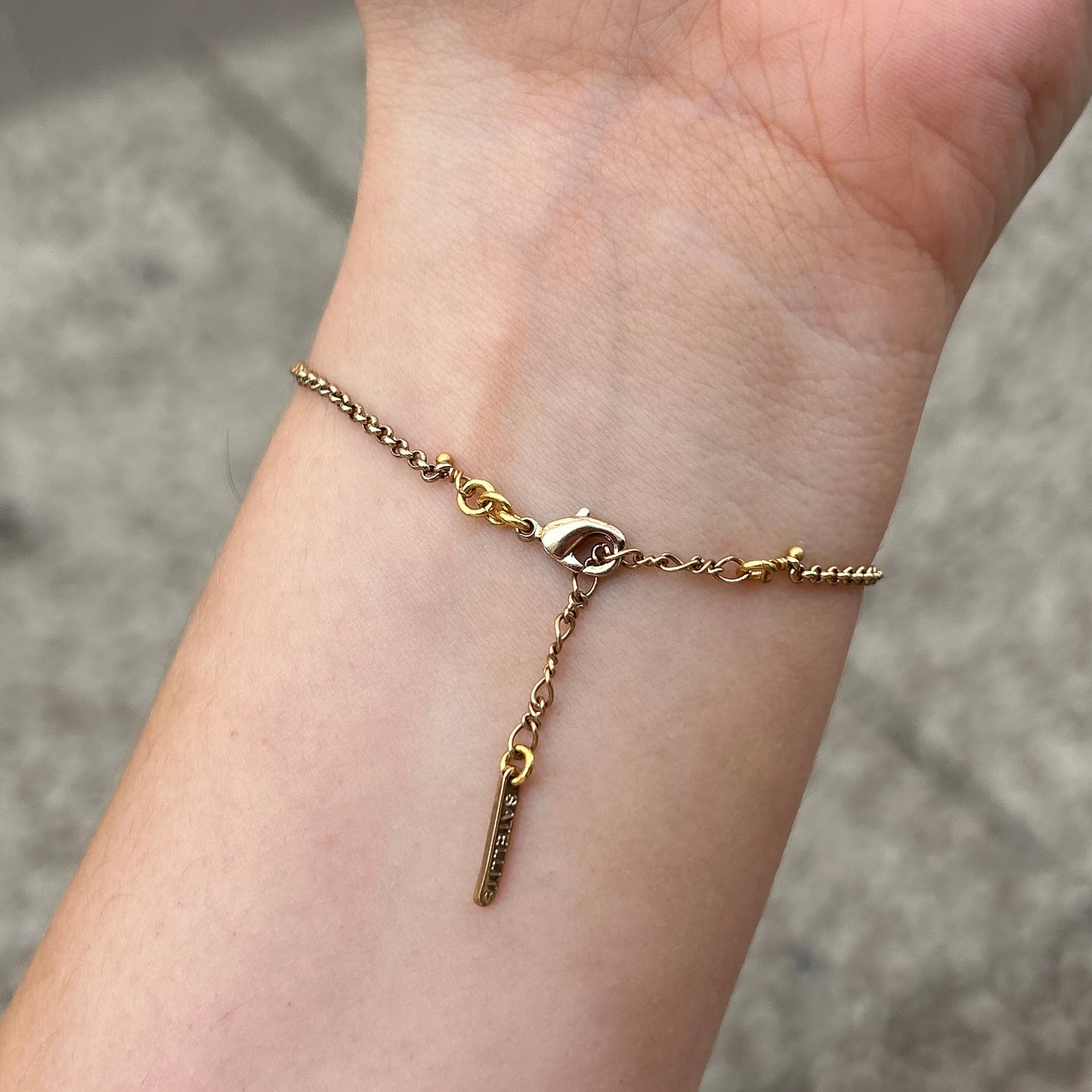 bracelet-satellite-paris-soldes-divinity-sete