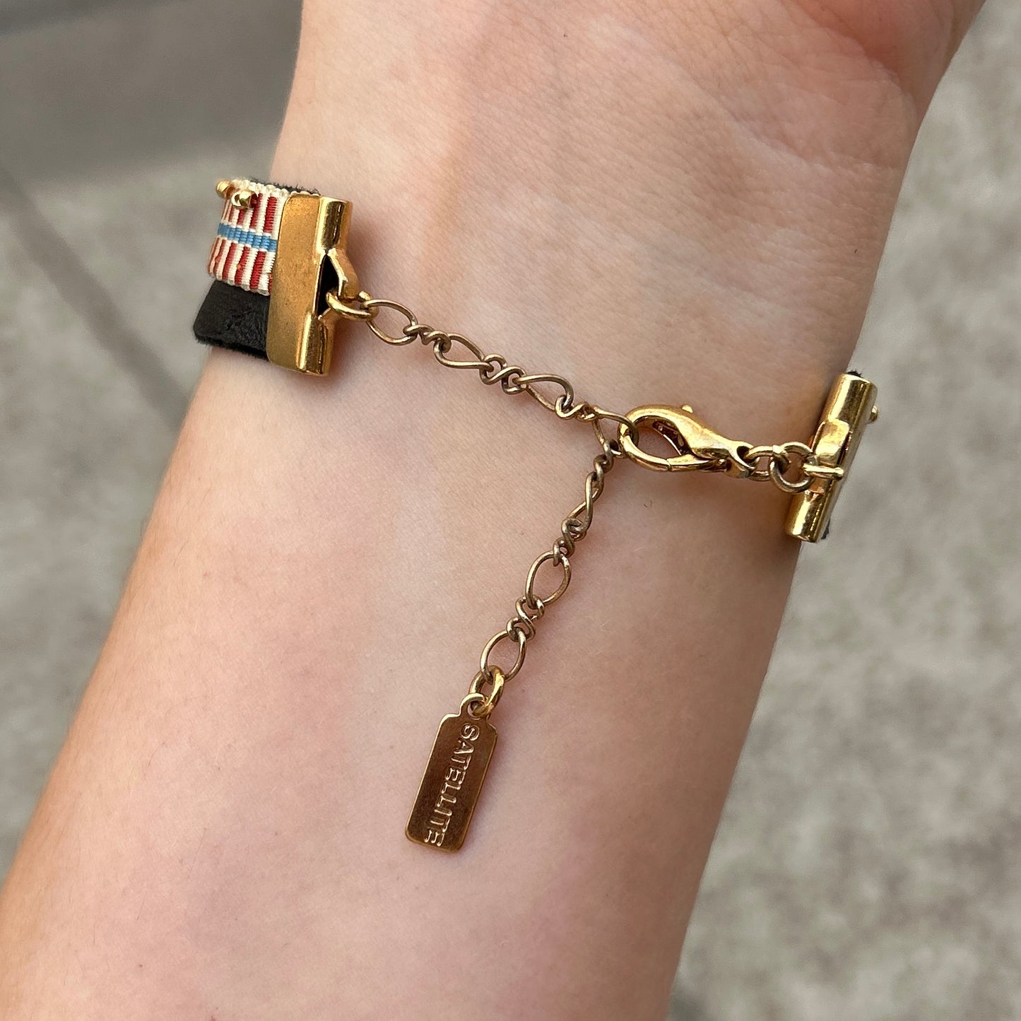 bracelet-satellite-paris-soldes-divinity-sete