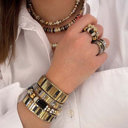 Bracelet Sigal porté accumulation bijoux Divinity Sète