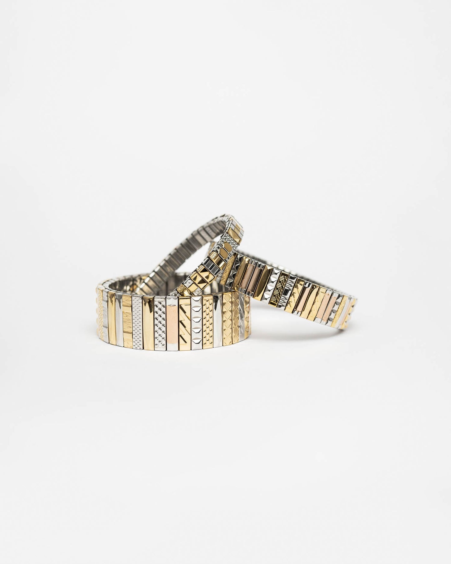 Bracelet Sig18 Sigal porté accumulation bijoux Divinity Sète