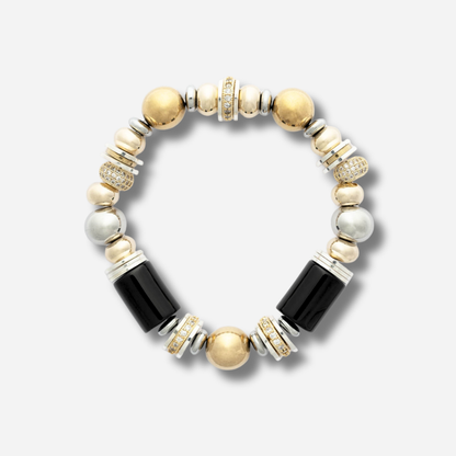 Bracelet Sigal Nefertiti Noir porté – style contemporain