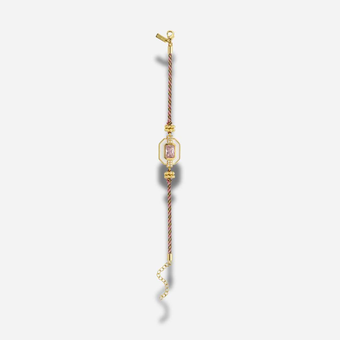 Détail du motif Art Deco du bracelet White Art Deco Mya Bay